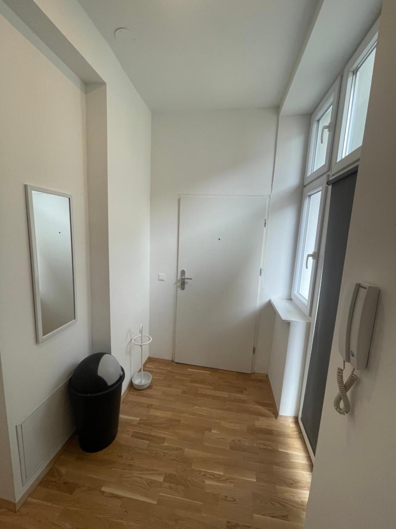 New Apartment With Balcony 11 Wien Ngoại thất bức ảnh